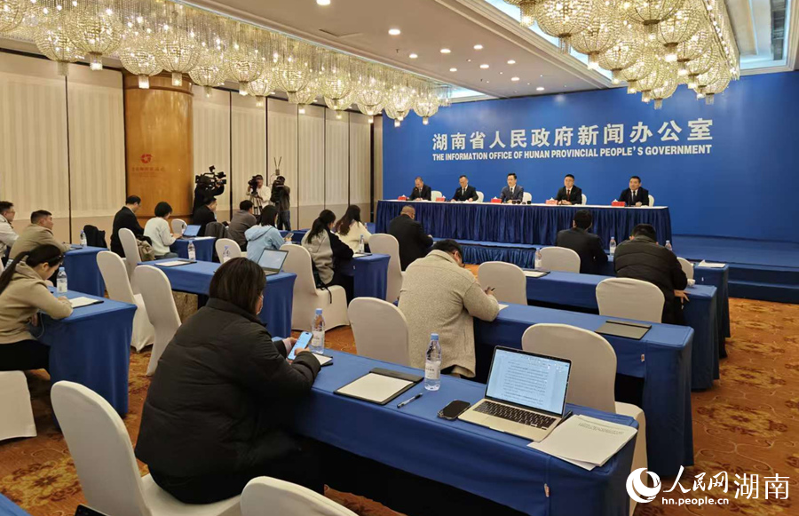 ���l(f��)�����F(xi��n)��������W(w��ng)ӛ�� ���e�z